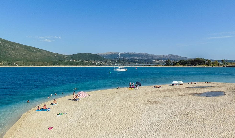 lefkada paralia kastro